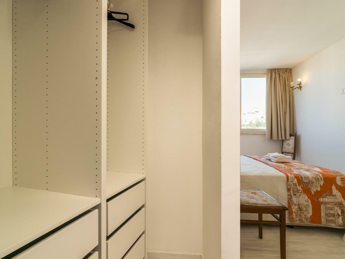 Sky And Sea Apartment กาญารี ภายนอก รูปภาพ